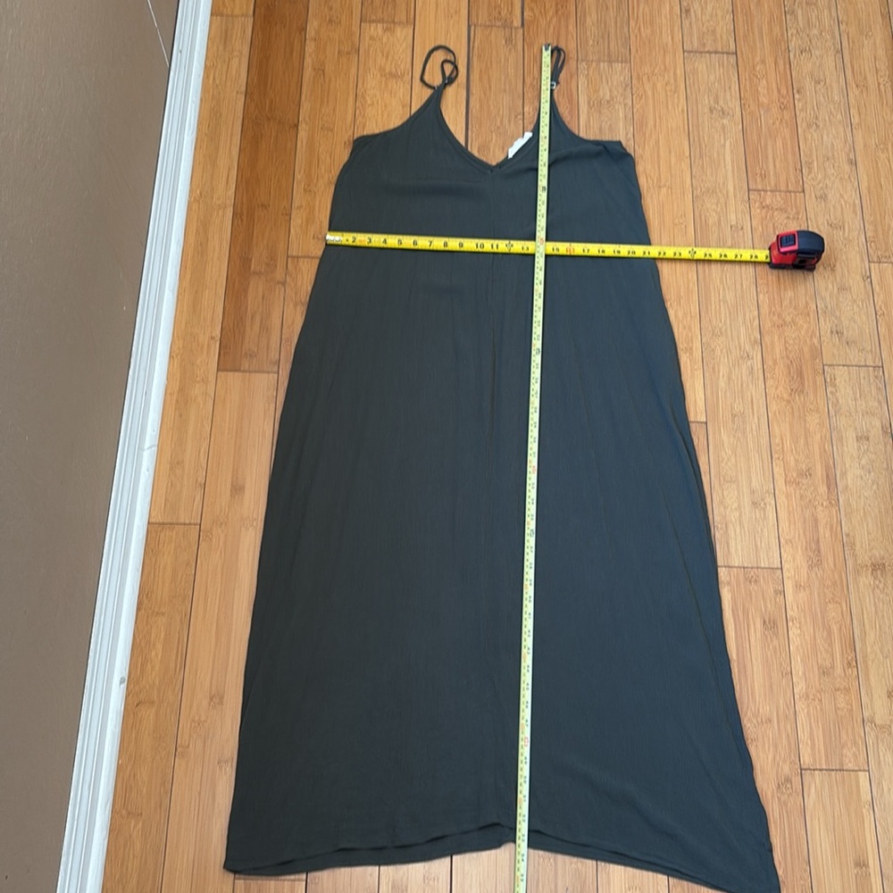 Essential Sleevele Maxi Dress by Lovestitch - S - Picture 4 of 9
